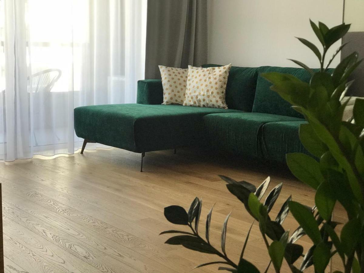 New Modern Urban Apartment Братислава Екстер'єр фото