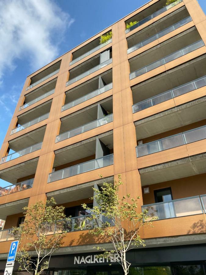 New Modern Urban Apartment Братислава Екстер'єр фото